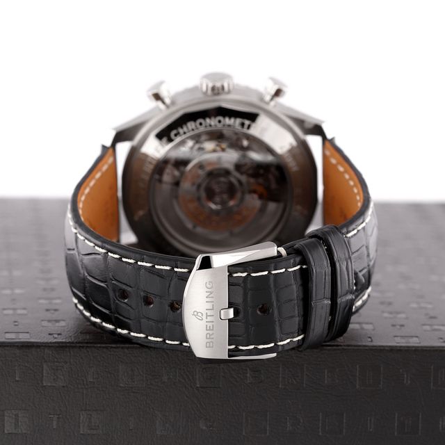 Breitling Navitimer 8 AB0117 Image 4